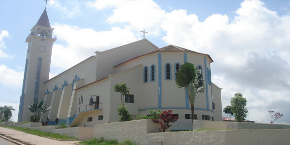 Churches In Angola
